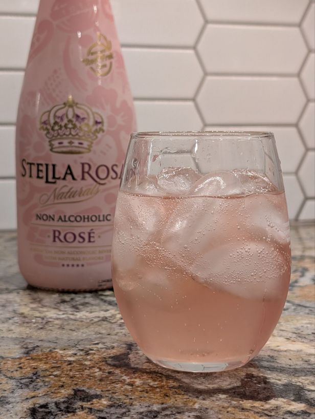 Alcohol Angel Rosa Stella Rosa – Non-Alcoholic Rosé Review – Sodafry
